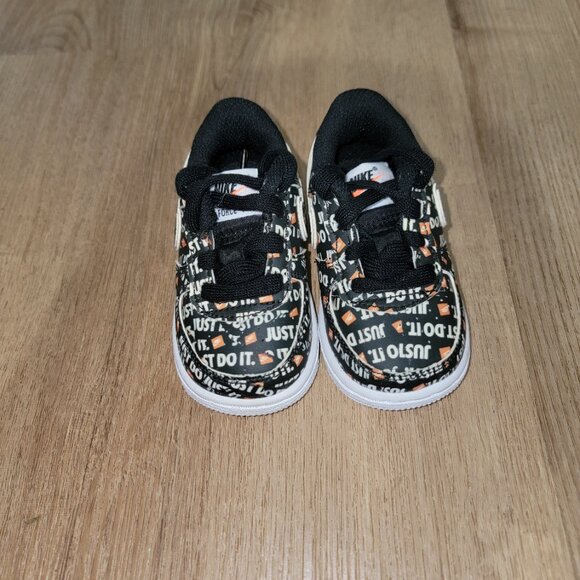 Nike air force 1 size 4c - Picture 2 of 4